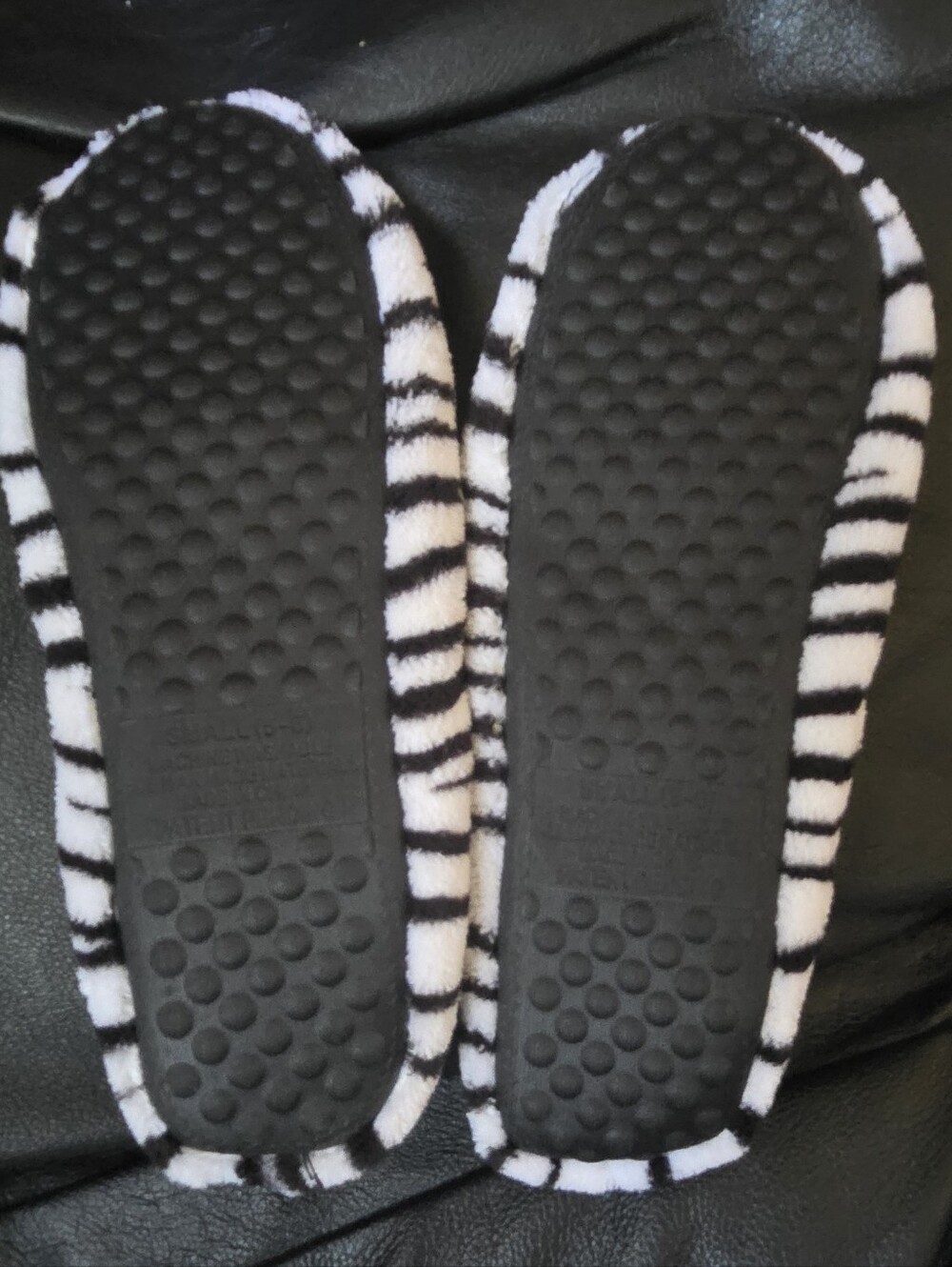 Gold Toe Ballet Slipper Zebra Print SzS 5-6 NWT - Picture 4 of 8
